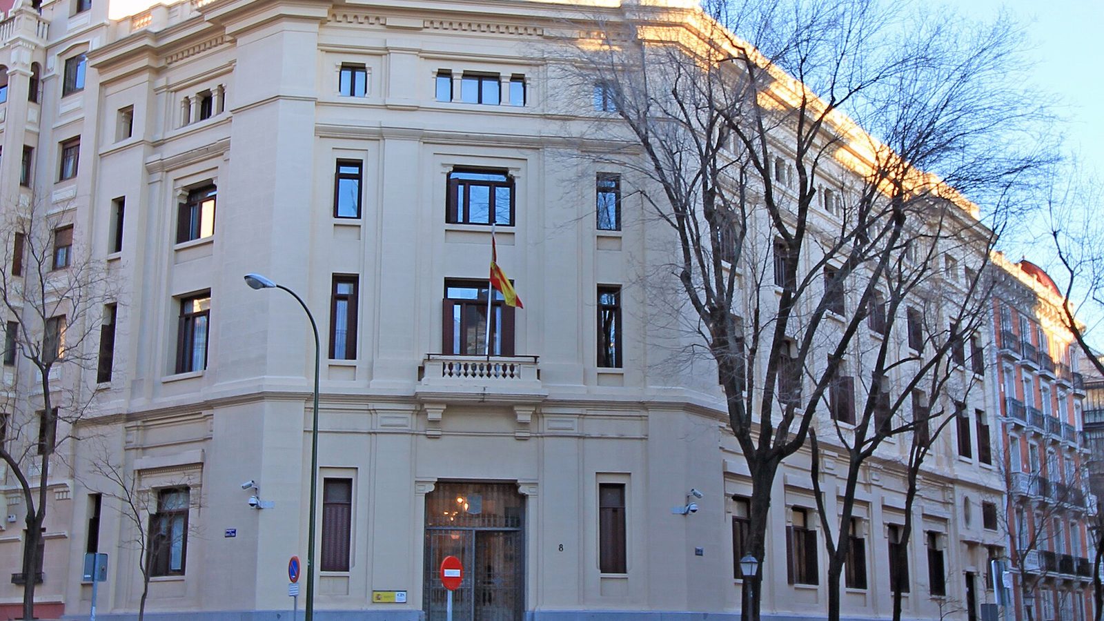 Sede del Centro de Investigaciones Sociológicas de España (Madrid) 01.jpg